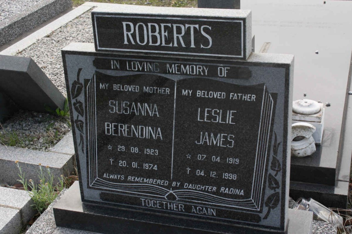 ROBERTS Leslie James 1919-1998 &amp; Susanna Berendina 1923-1974