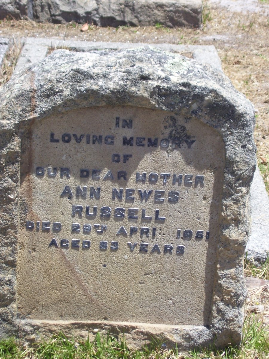 RUSSELL Ann Newes -1951