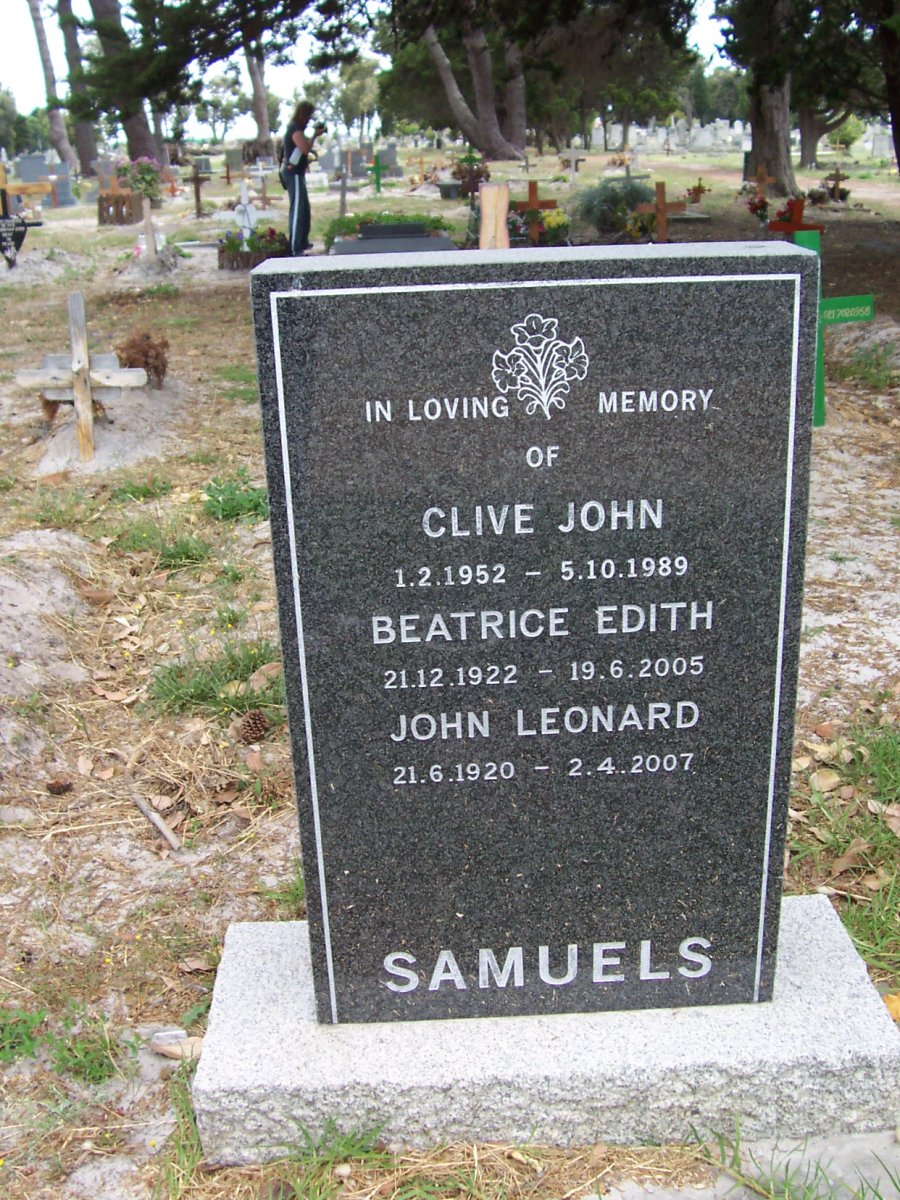 SAMUELS John Leonard 1920-2007 &amp; Beatrice Edith 1922-2005 :: SAMUELS Clive John 1952-1989