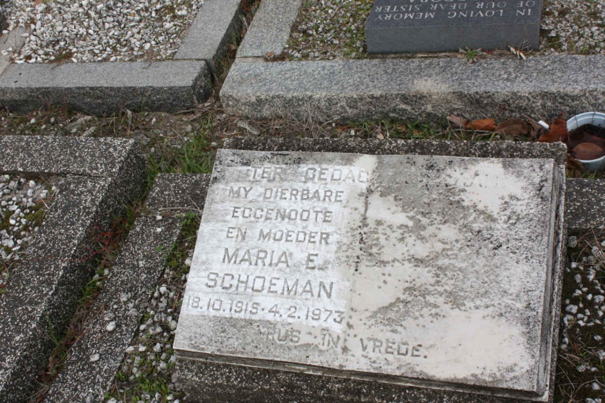 SCHOEMAN Maria E. 1915-1973