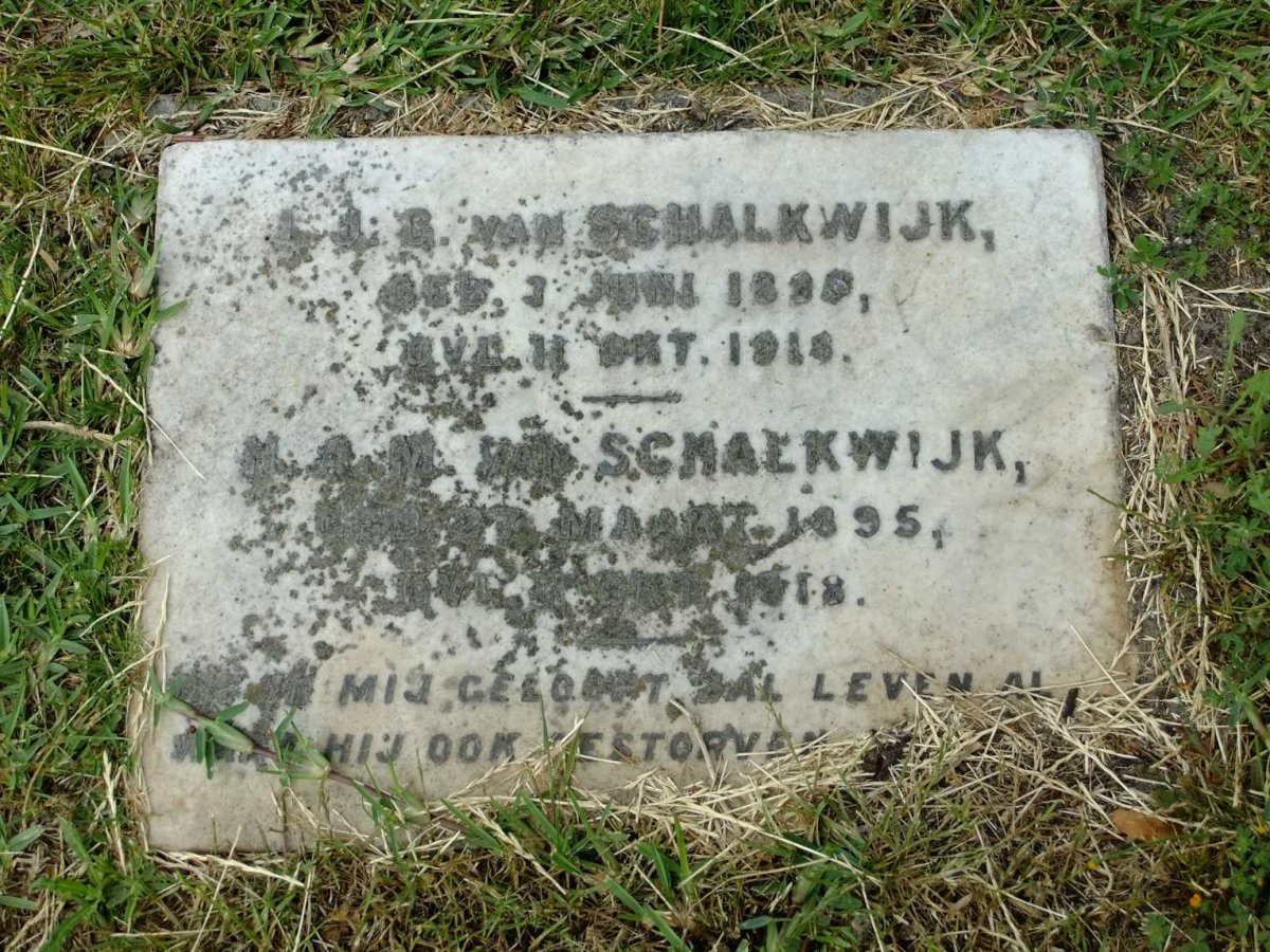 SCHALKWIJK L.J.G., van 18??-1918 :: SCHALKWIJK N.A.M., van 1895-1918