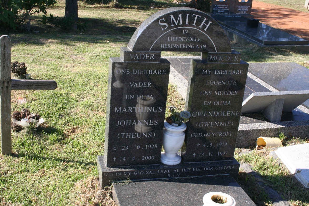 SMITH Marthinus Johannes 1928-2000 &amp; Gwendoline MYCROFT 1929-1997