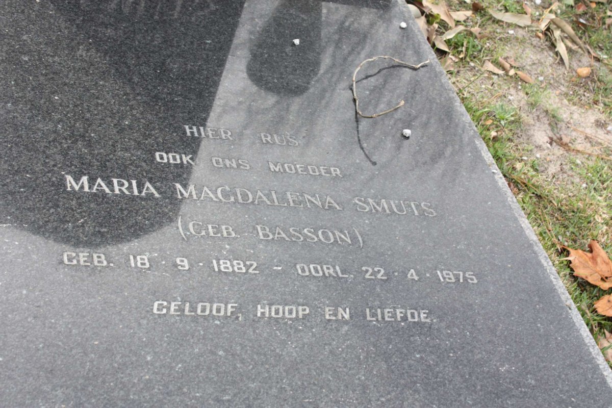 SMUTS Maria Magdalena  nee BASSON 1882-1975