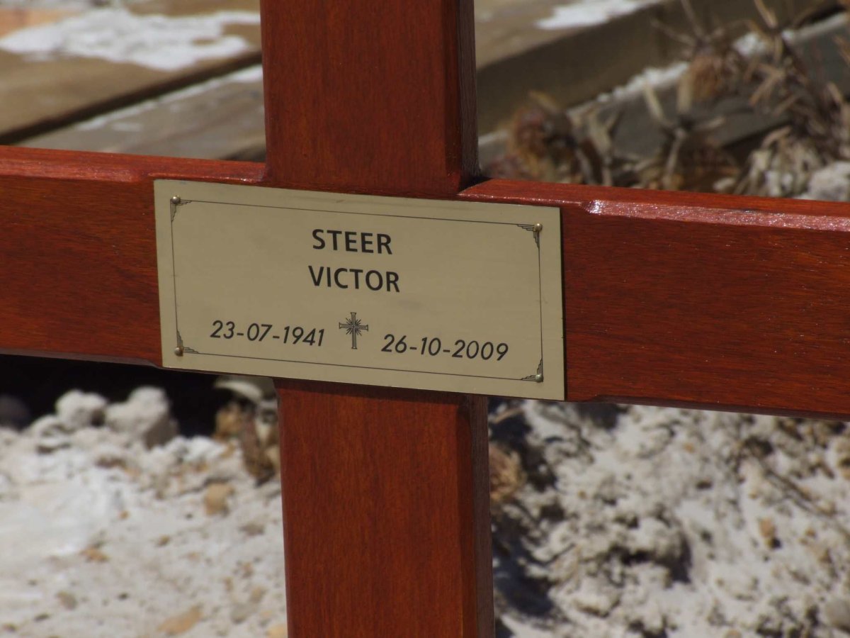 STEER Victor 1941-2009