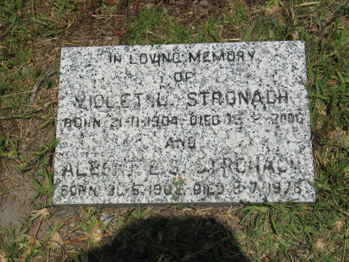 STRONACH Albert ?. 190? 1978 &amp; Violet L. 1904-2000