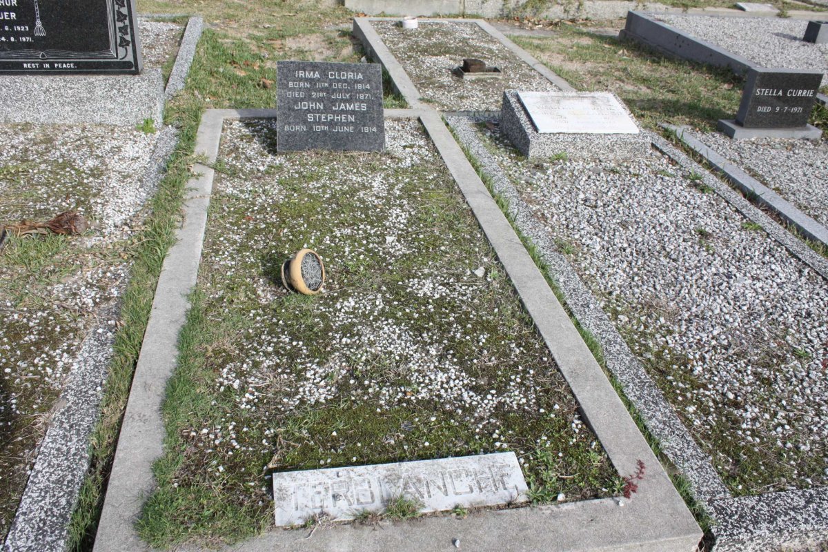 TERBLANCHE Johan James Stephen 1914- &amp; Irma Gloria 1914-1971