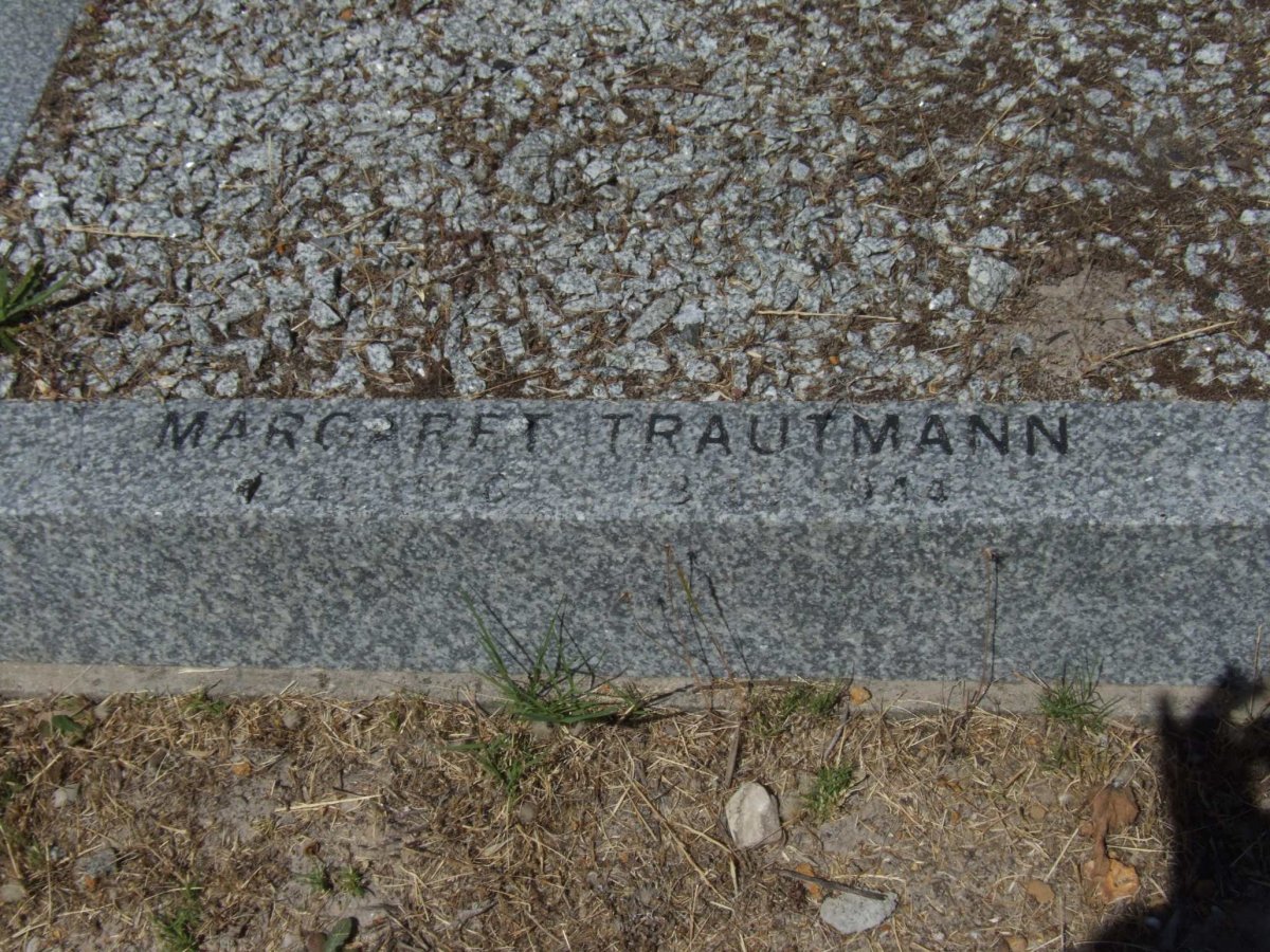 TRAUTMANN Margaret -1944