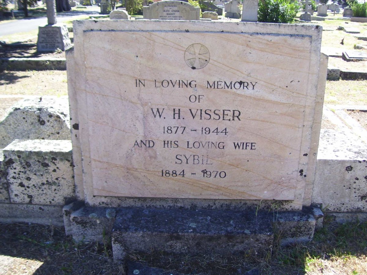 VISSER W.H. 1877-1944 &amp; Sybil 1884-1970