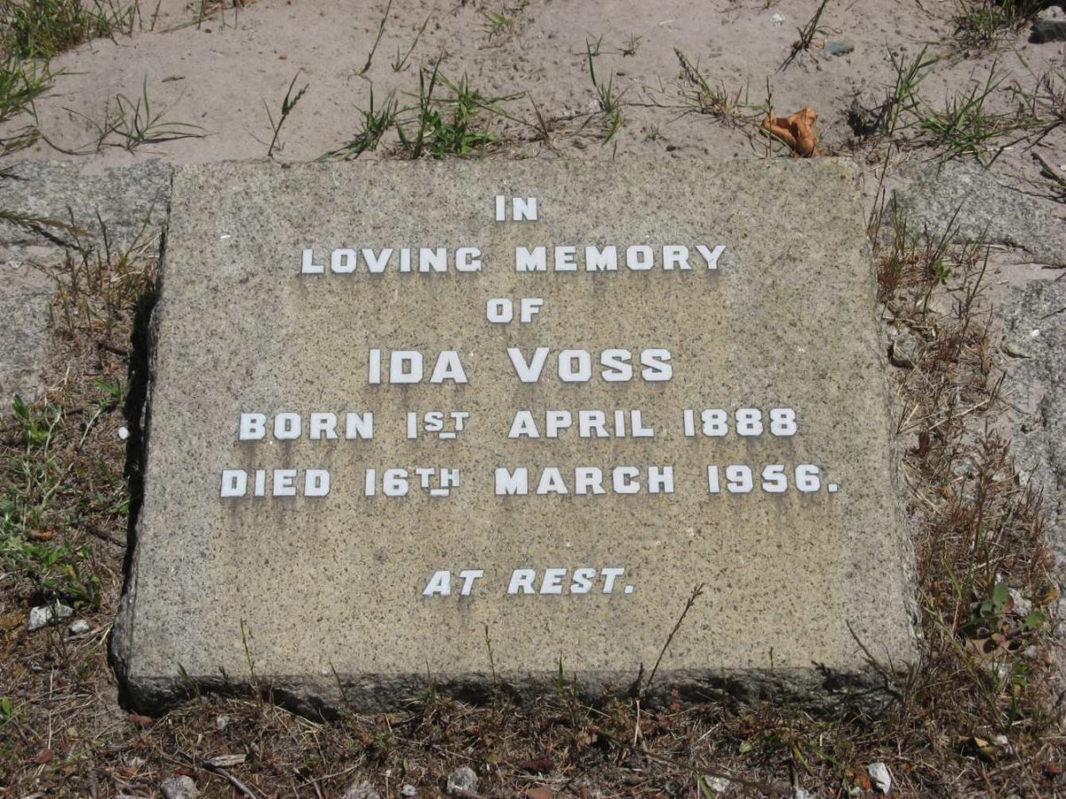 VOSS Ida 1888-1956
