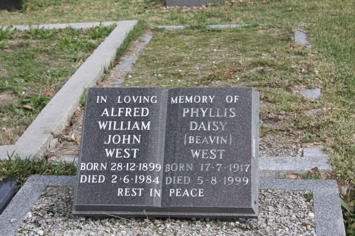 WEST Alfred William John 1899-1984 &amp; Phyllis Daisy BEAVIN 1917-1999