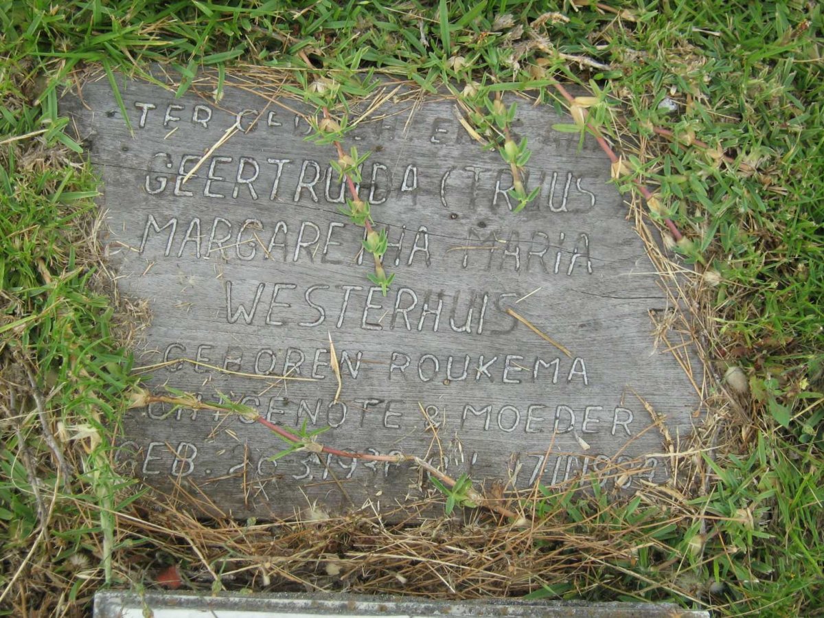 WESTERHUIS Geertruida Margaretha Maria nee ROUKEMA -193?-1984