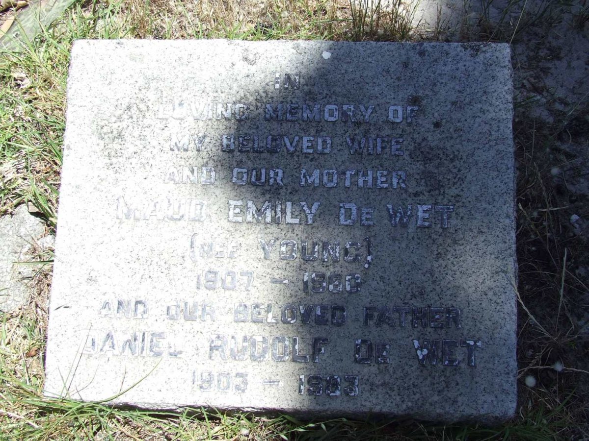 WET Daniel Rudolf, de 1903-1983 &amp; Maud Emily YOUNG 1907-1982