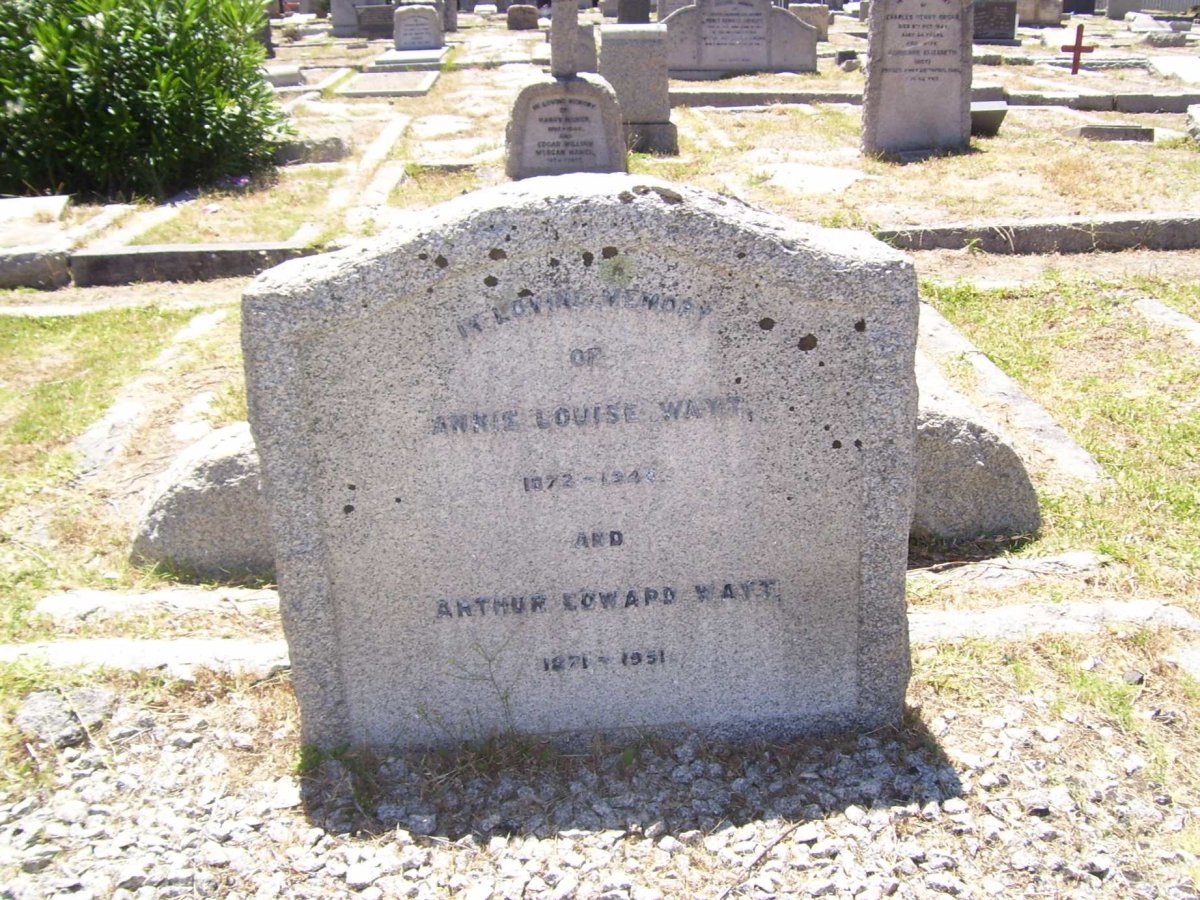 WATT Arthur Edward 1871-1951 &amp; Annie Louise 1872-194?