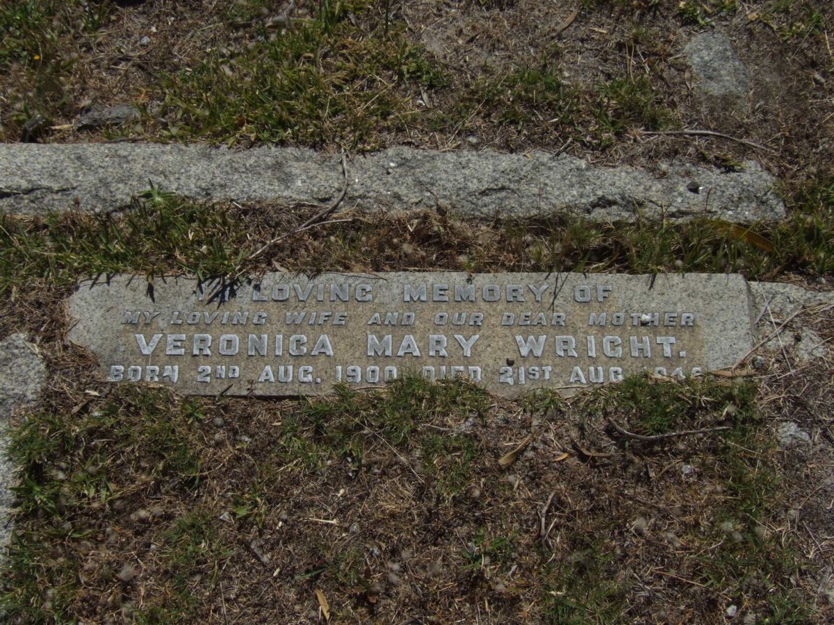 WRIGHT Veronica Mary 1900-1945