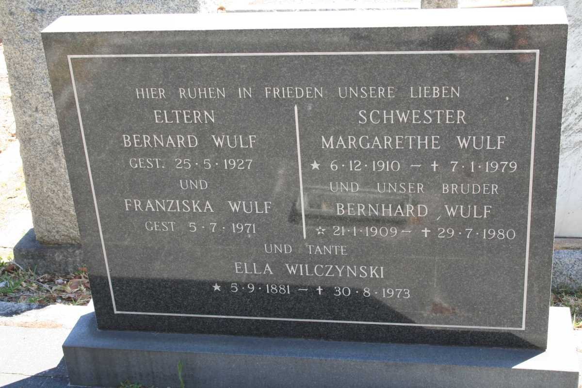 WULF Eltern Bernard -1927 &amp; Franziska -1971