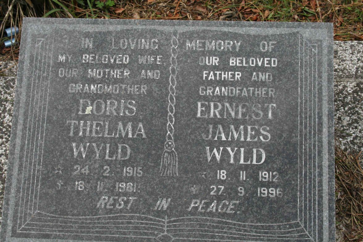 WYLD Ernest James 1912-1996 &amp; Doris Thelma 1915-1981