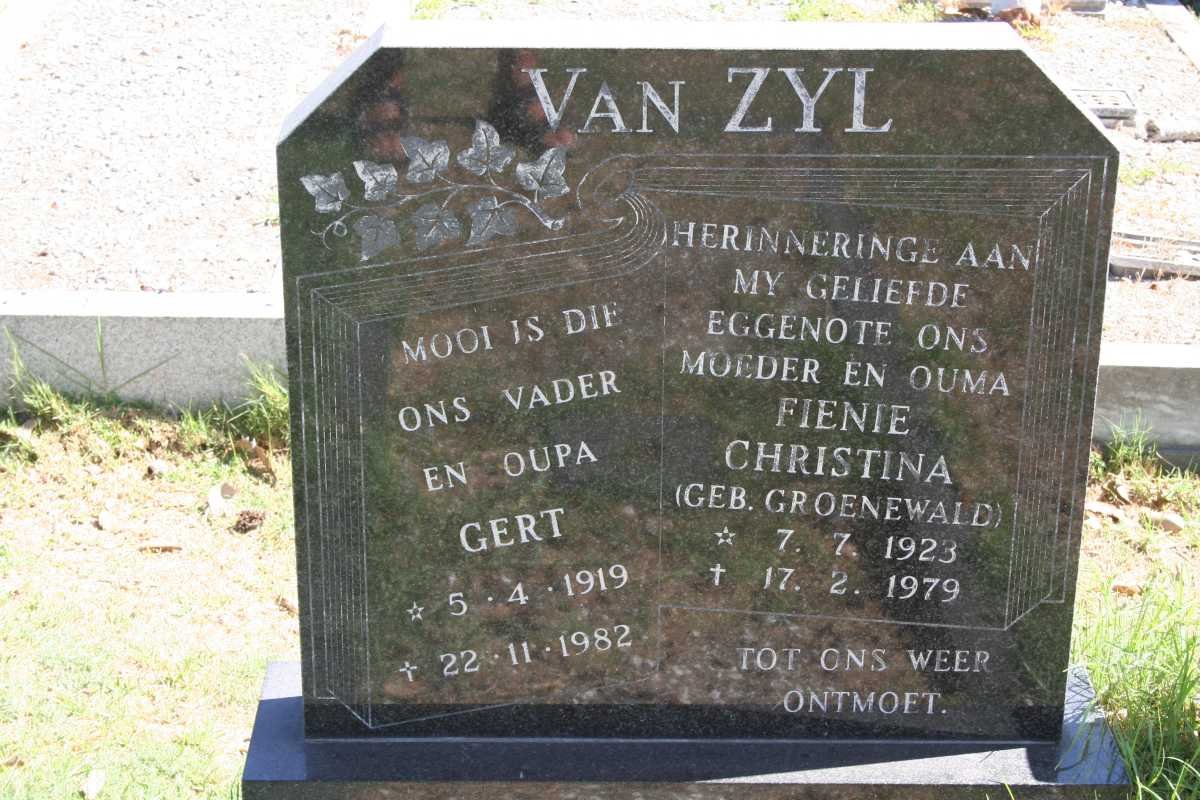ZYL Gert, van 1919-1982 &amp; Fienie Christina GROENEWALD 1923-1979