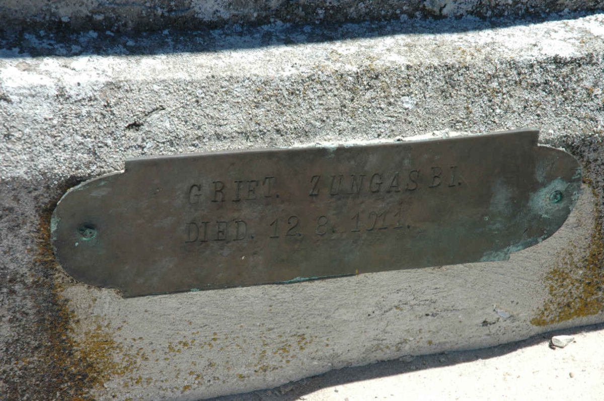 ZUNGASBI Griet -1911