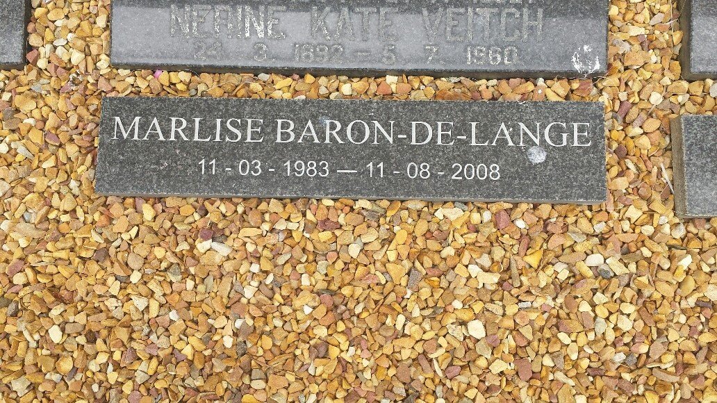 VEITCH Nerine Kate 1892-1960 : BARON-DE-LANGE Marline 1983-2008