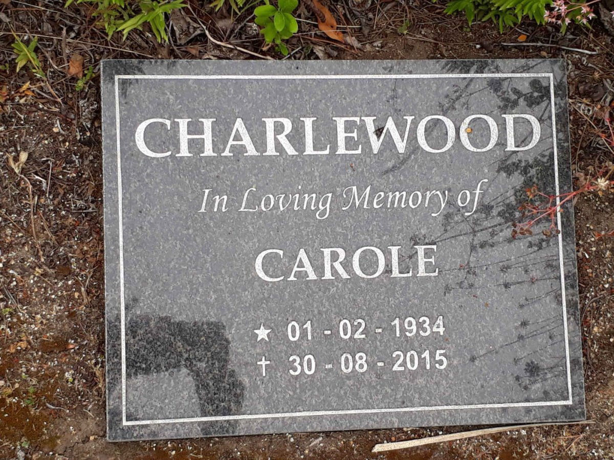 CHARLEWOOD Carole 1934-2015