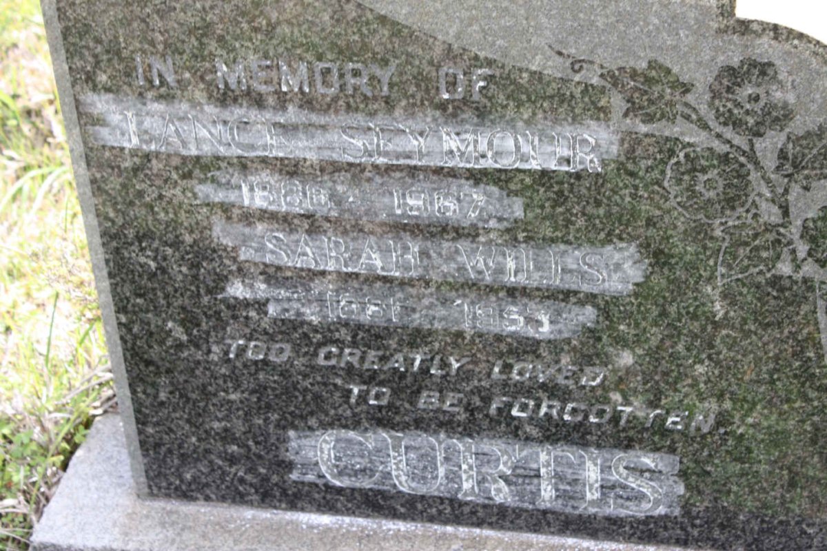 CURTIS Lance Seymour 1886-1967 &amp; Sarah WILLS 1881-1953