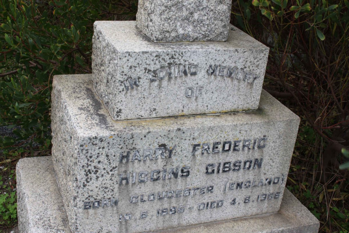 GIBSON Harry Frederic Higgins 1895-1966