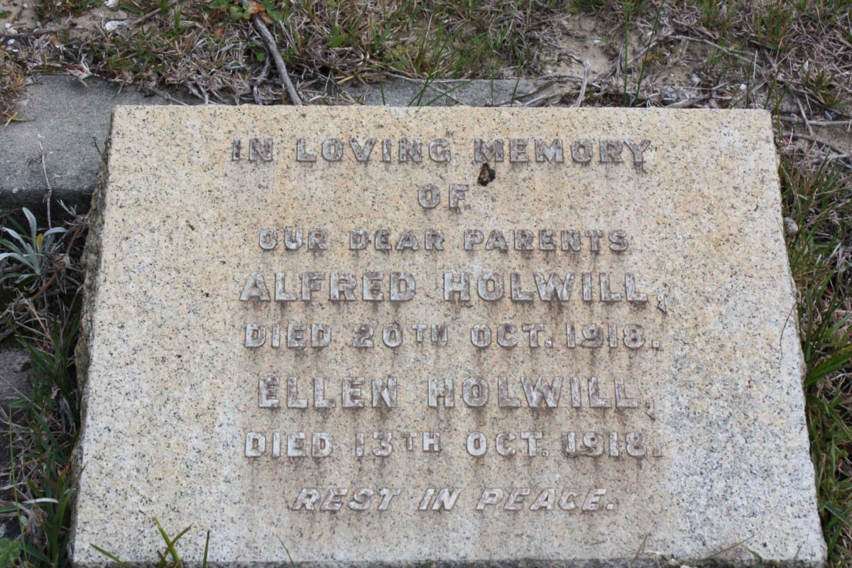 HOLWILL Alfred -1918 &amp; Ellen -1918