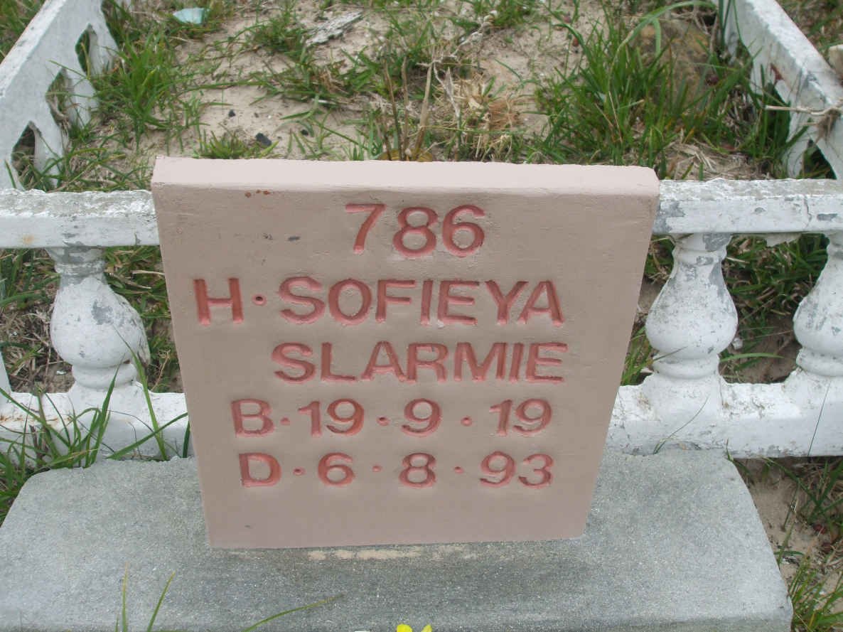 SLARMIE H. Sofieya 1919-1993