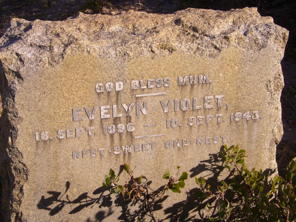 ? Evelyn Violet 1896-1943