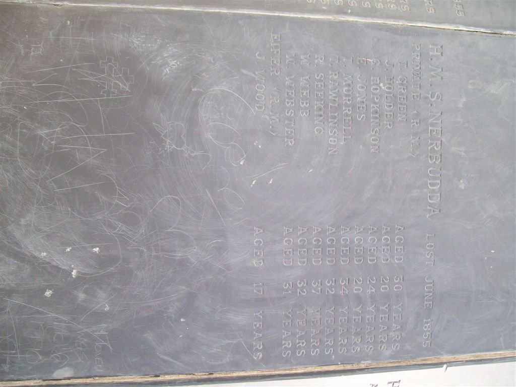 Monument for men buried at sea_11