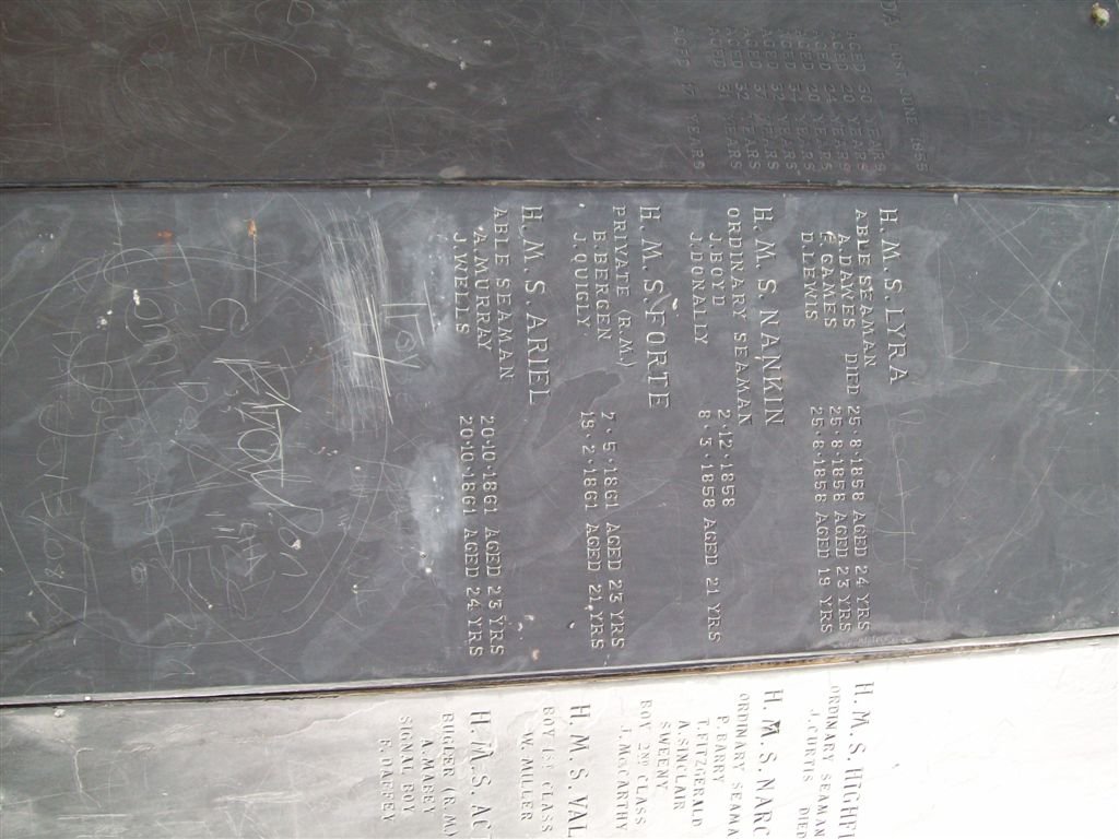 Monument for men buried at sea_07
