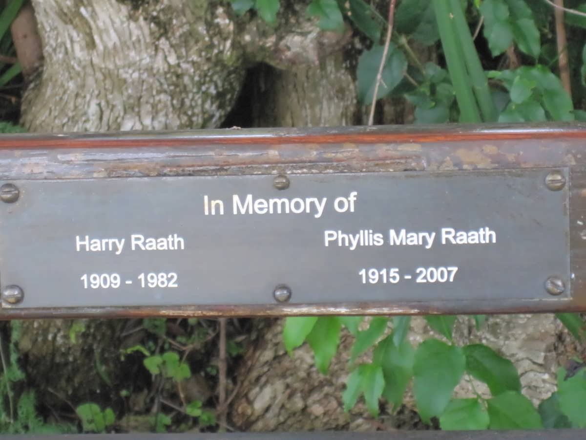 RAATH Harry 1909-1982 &amp; Phyllis Mary 1915-2007
