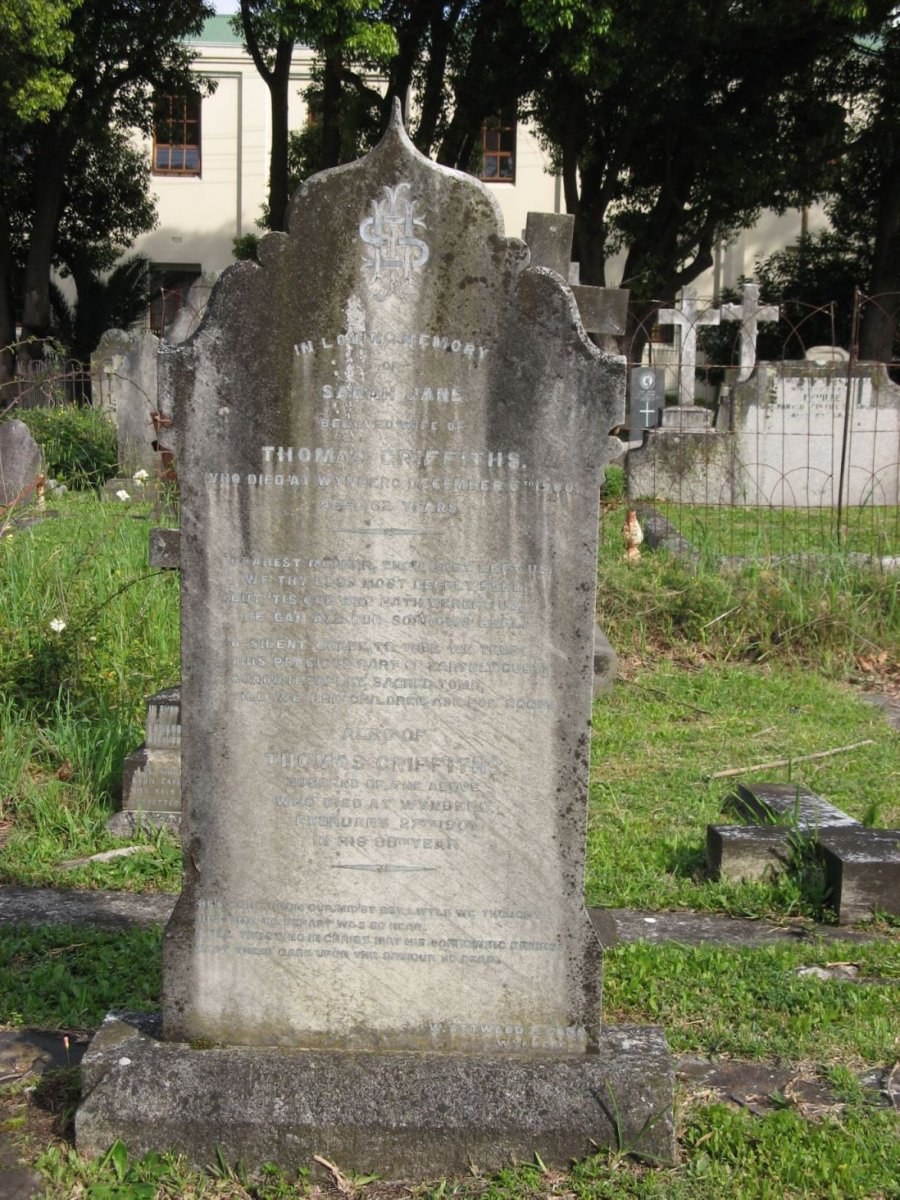 GRIFFITHS Thomas -1901 &amp; Sarah Jane -1900