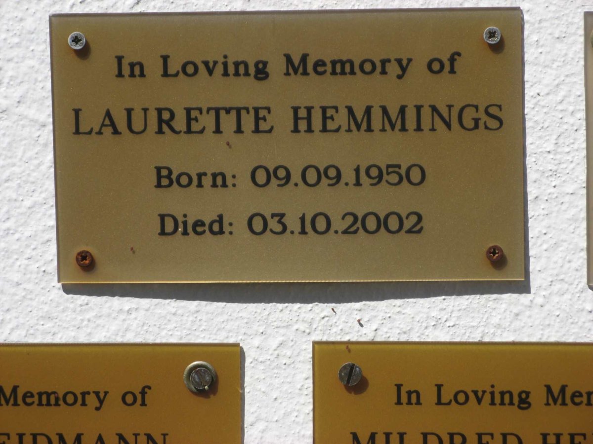 HEMMINGS Laurette 1950-2002