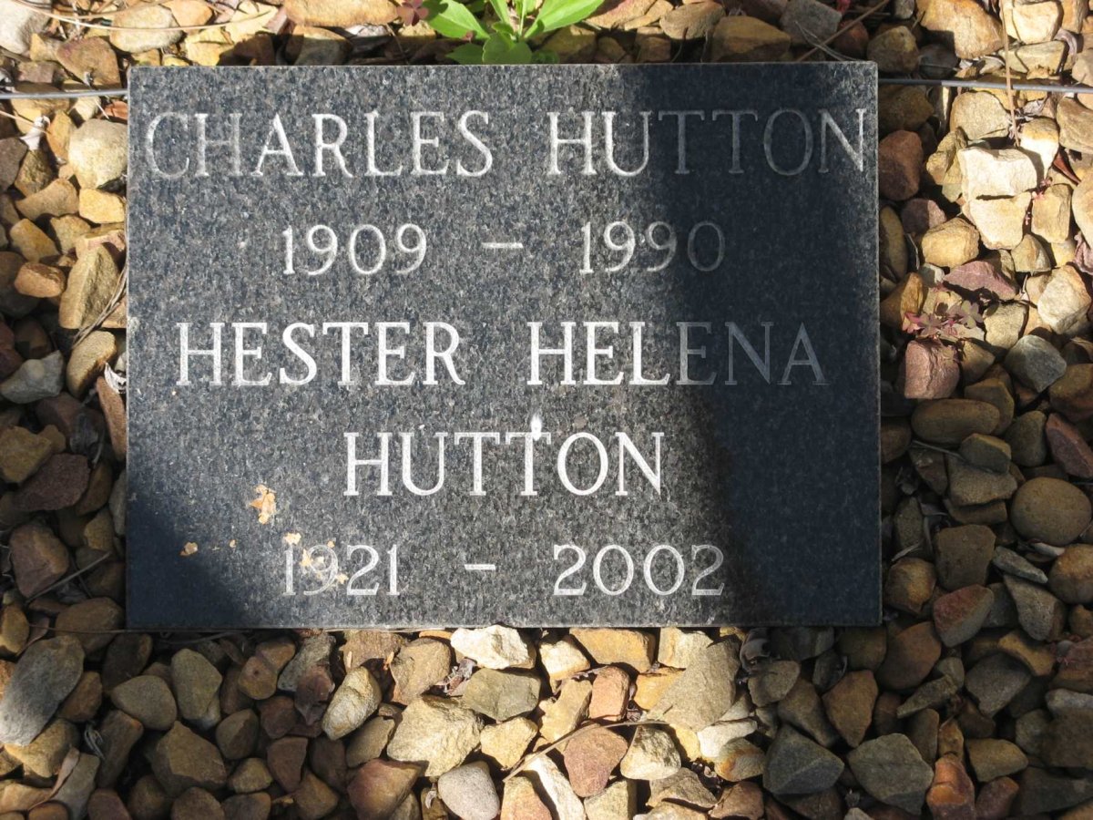 HUTTON Charles 1909-1990 &amp; Hester Helena 1921-2002