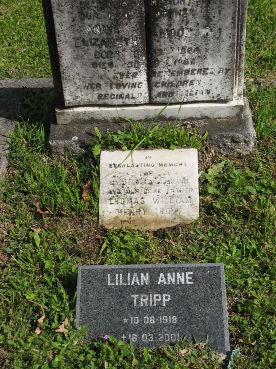 TRIPP Charles William Henry -1967 :: TRIPP Lilian Anne 1918-2001 :: MOON Annie Elizabeth 1884-1962