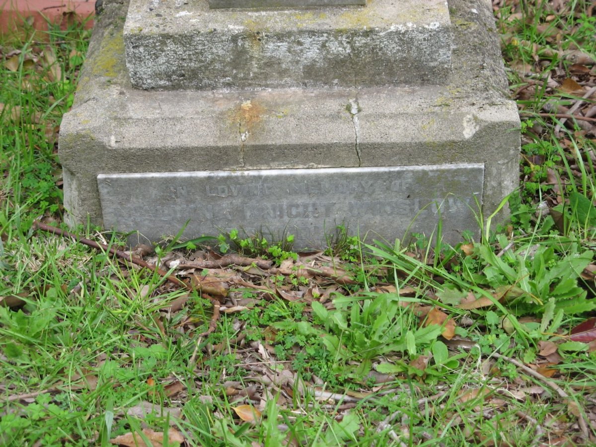 WINSLOW Malvina Knight