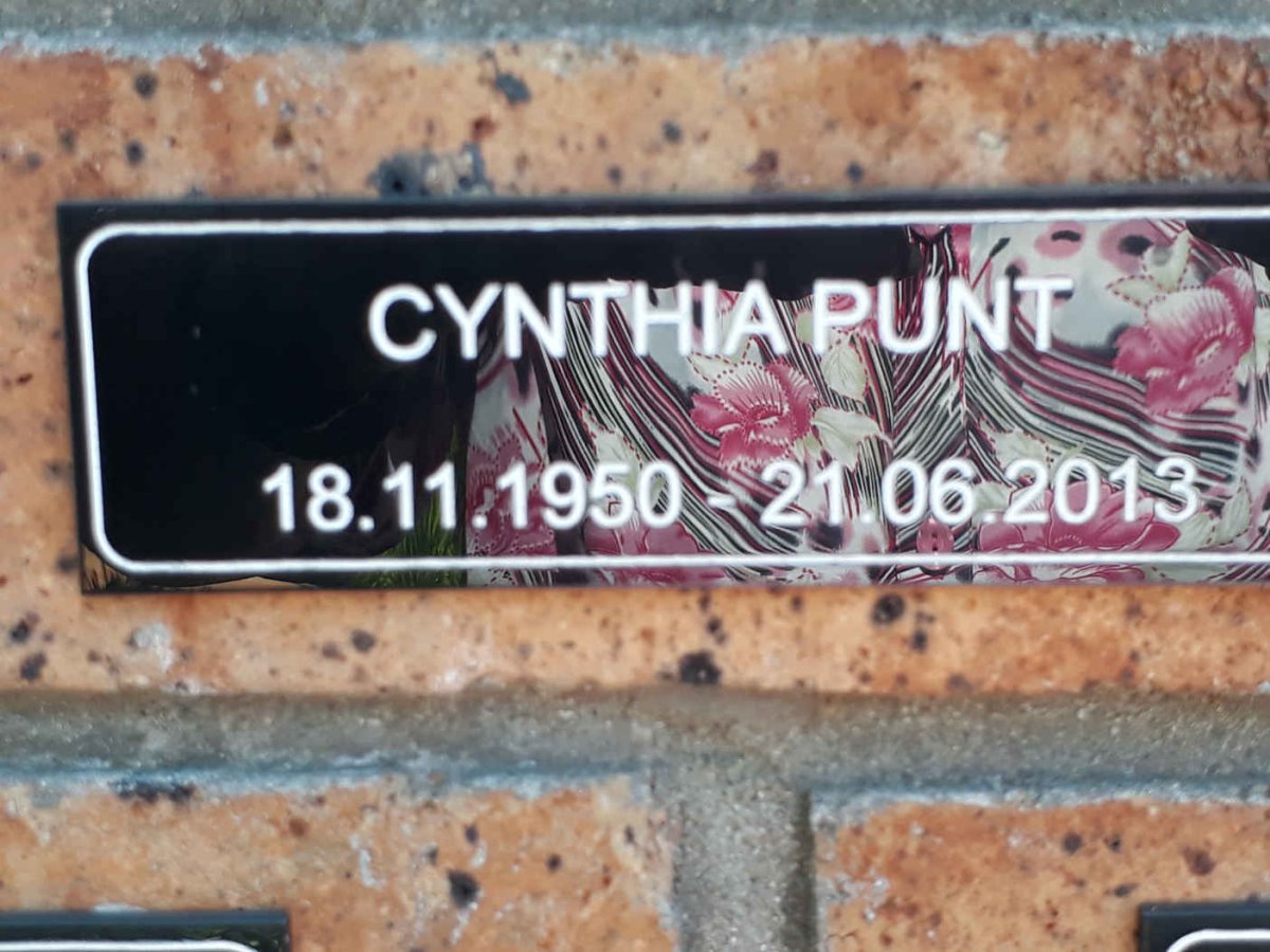 PUNT Cynthia 1950-2013