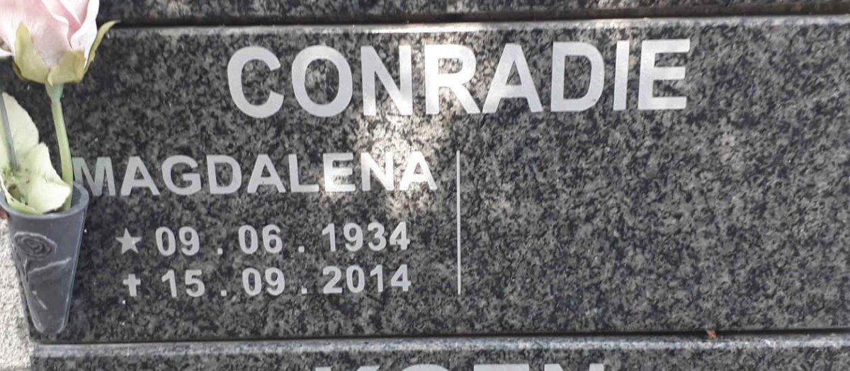 CONRADIE Magdalena 1934-2014