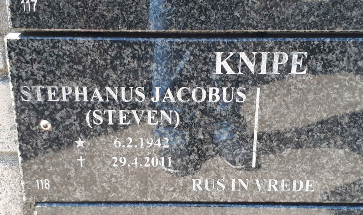 KNIPE Stephanus Jacobus 1942-2011