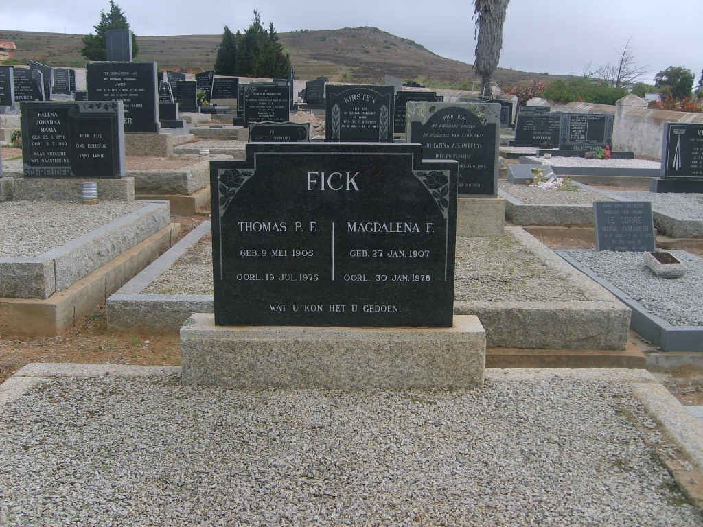 FICK Thomas P.E. 1905-1975 &amp; Magdalena F. 1907-1978