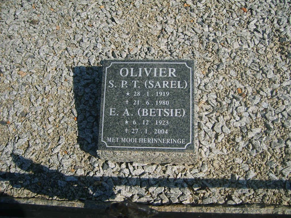 OLIVIER S.P.T. 1919-1980 &amp; E.A. 1923-2004