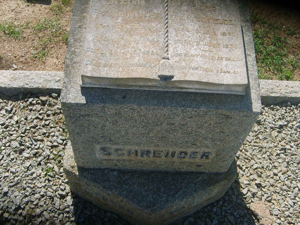 SCHREUDER Pieter 1852-1938 &amp; Beatrix 18?? -1924