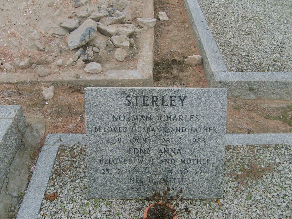 STERLEY Norman Charles 1908-1983 &amp; Edna Anna DUCKITT 1911-1991