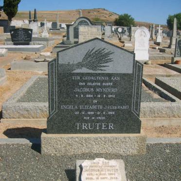 TRUTER Jacobus Mynderd 1884-1942 &amp; Engela Elizabeth J. RABE 1888-1969