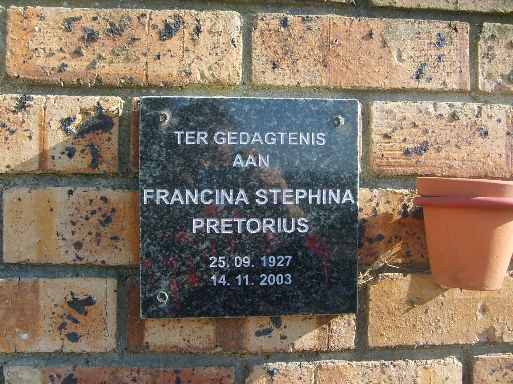 PRETORIUS Francina Stephina 1927-2003
