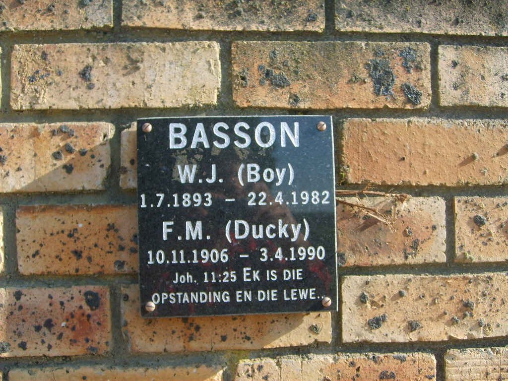 BASSON W.J. 1893-1982 &amp; F.M. 1906-1990