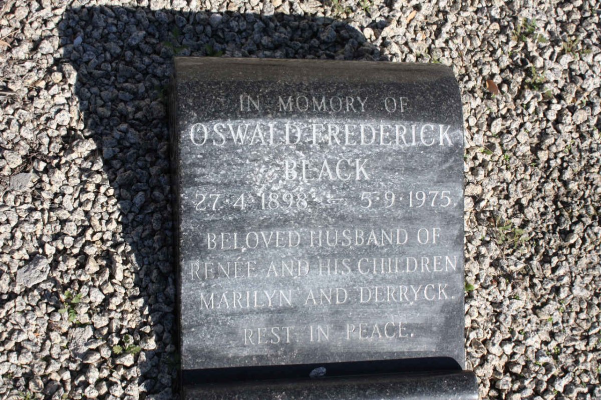 BLACK Philip Andrew 1867-1941 &amp; Martha Wilhelmina DU TOIT 1868-1961 :: BLACK Oswald Frederick 1898-1975