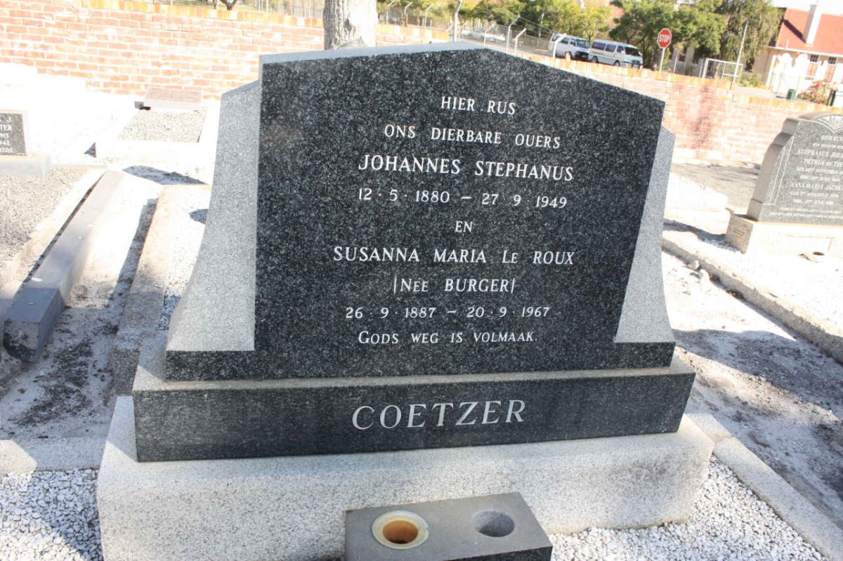 COETZER Johannes Stephanus 1880-1949 &amp; Susanna Maria le Roux BURGER 1887-1967