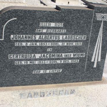 LAUBSCHER Johannes Albertus 1853-1915 &amp; Gertruida Jacomina WIUM 1853-1945